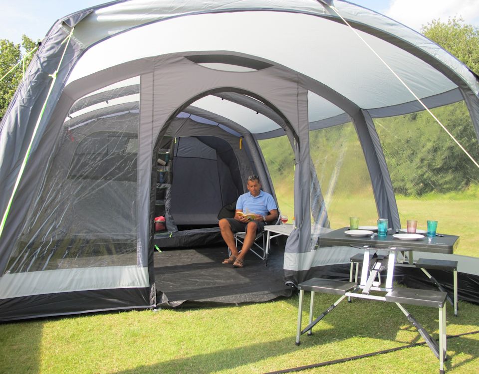 5 Best Inflatable Air Tents For Camping