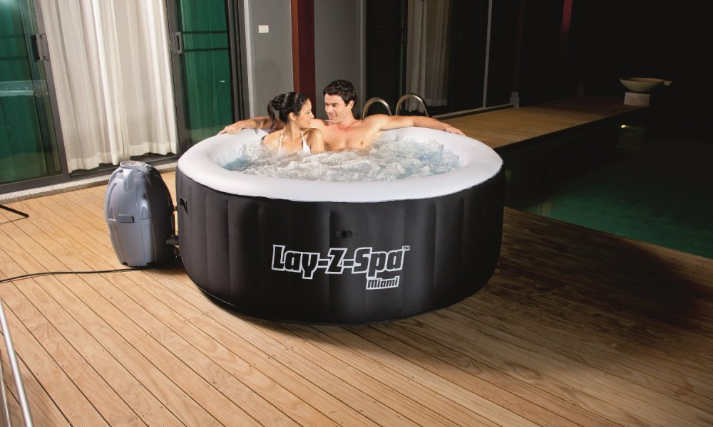 Bestway LayZSpa Miami Inflatable Hot Tub Review 4.5 Stars!