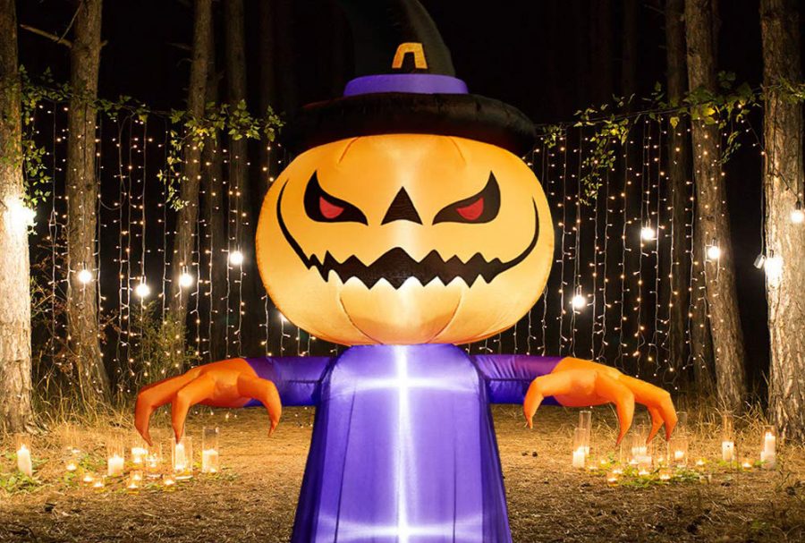 7 Spooky Inflatable Halloween Decorations ideal for Outdoors