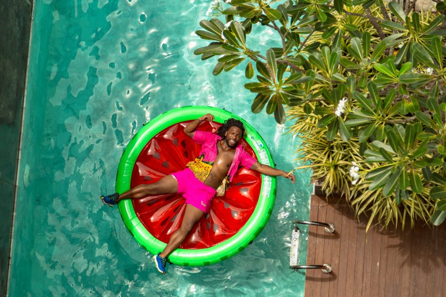 Top 7 Best Pool Floats for Tanning