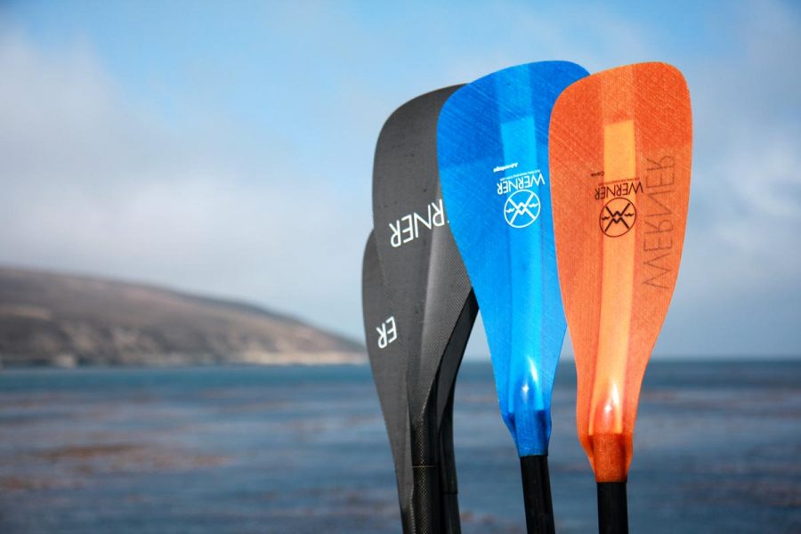 Best SUP Paddles and Which to Buy